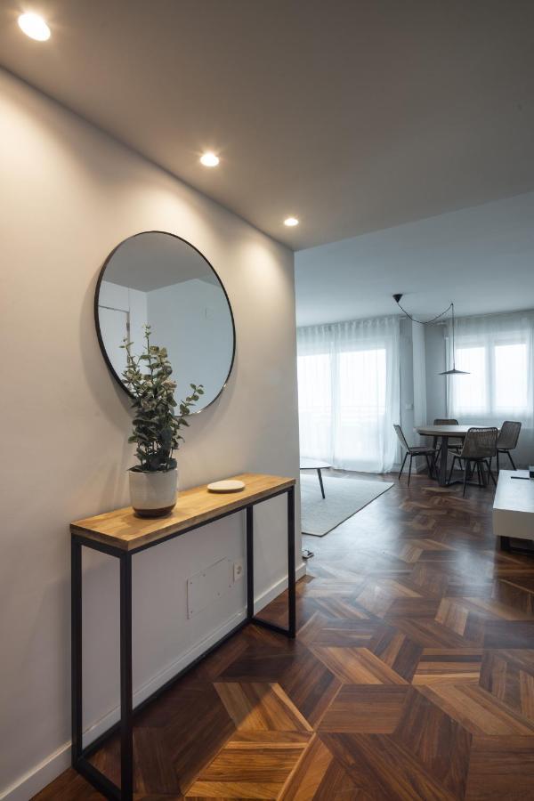 Zarautz Beach With Parking By Aston Rentals Екстер'єр фото