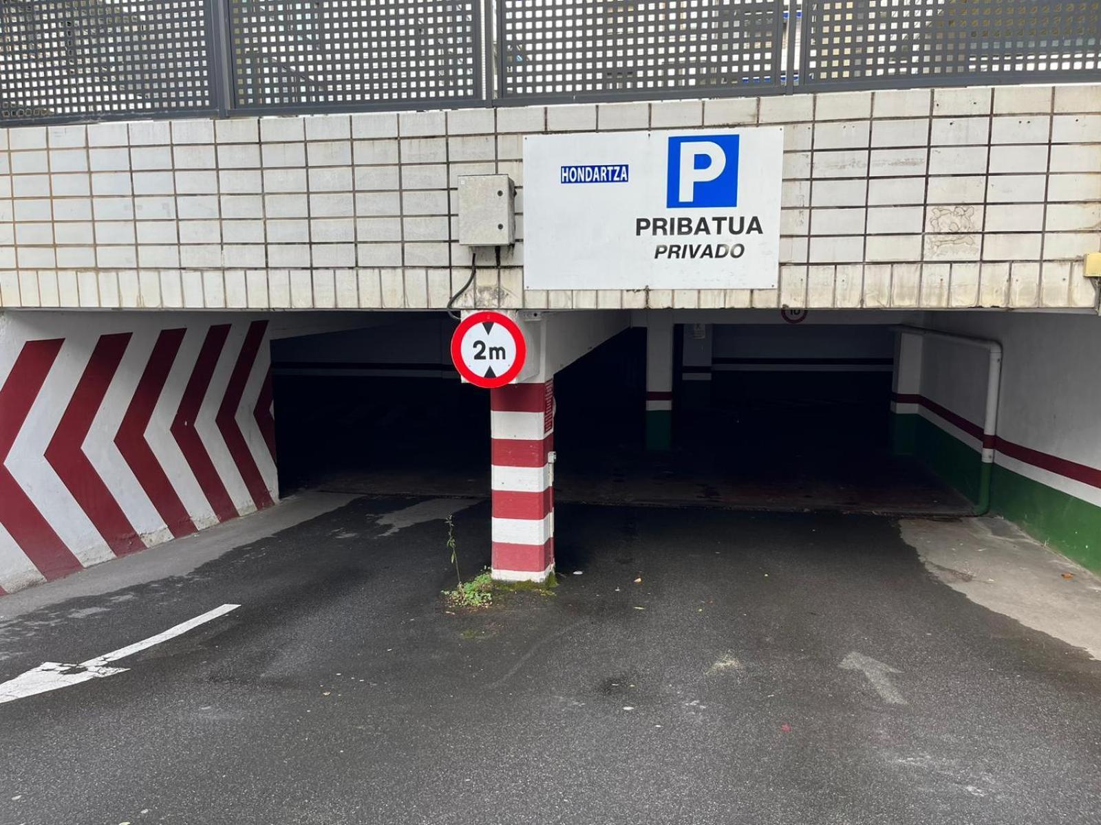 Zarautz Beach With Parking By Aston Rentals Екстер'єр фото